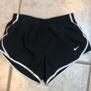 Nike Dri Fit Girls Small